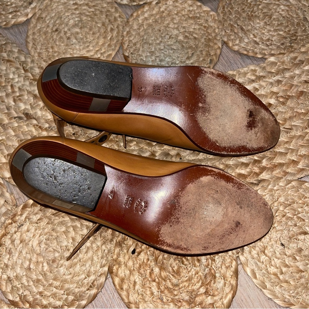 Women's Nando Muzi Grommet Italian Leather Mary Jane Pumps - Picture 7 of 11